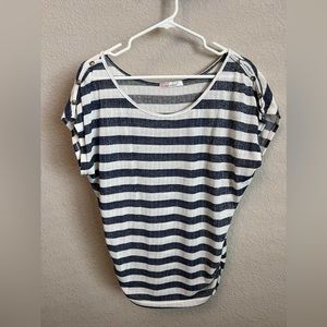 Womens size large cute striped top